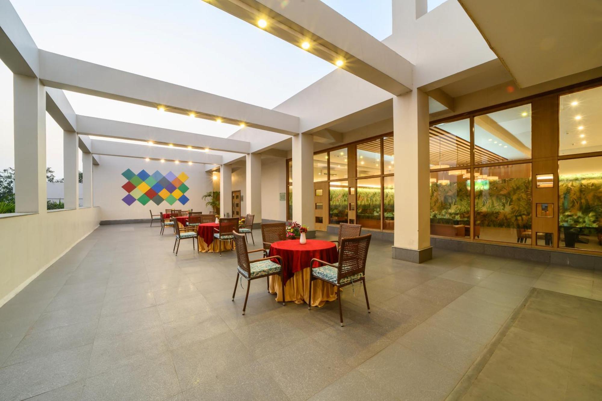 Sinclairs Burdwan Hotel Exterior photo